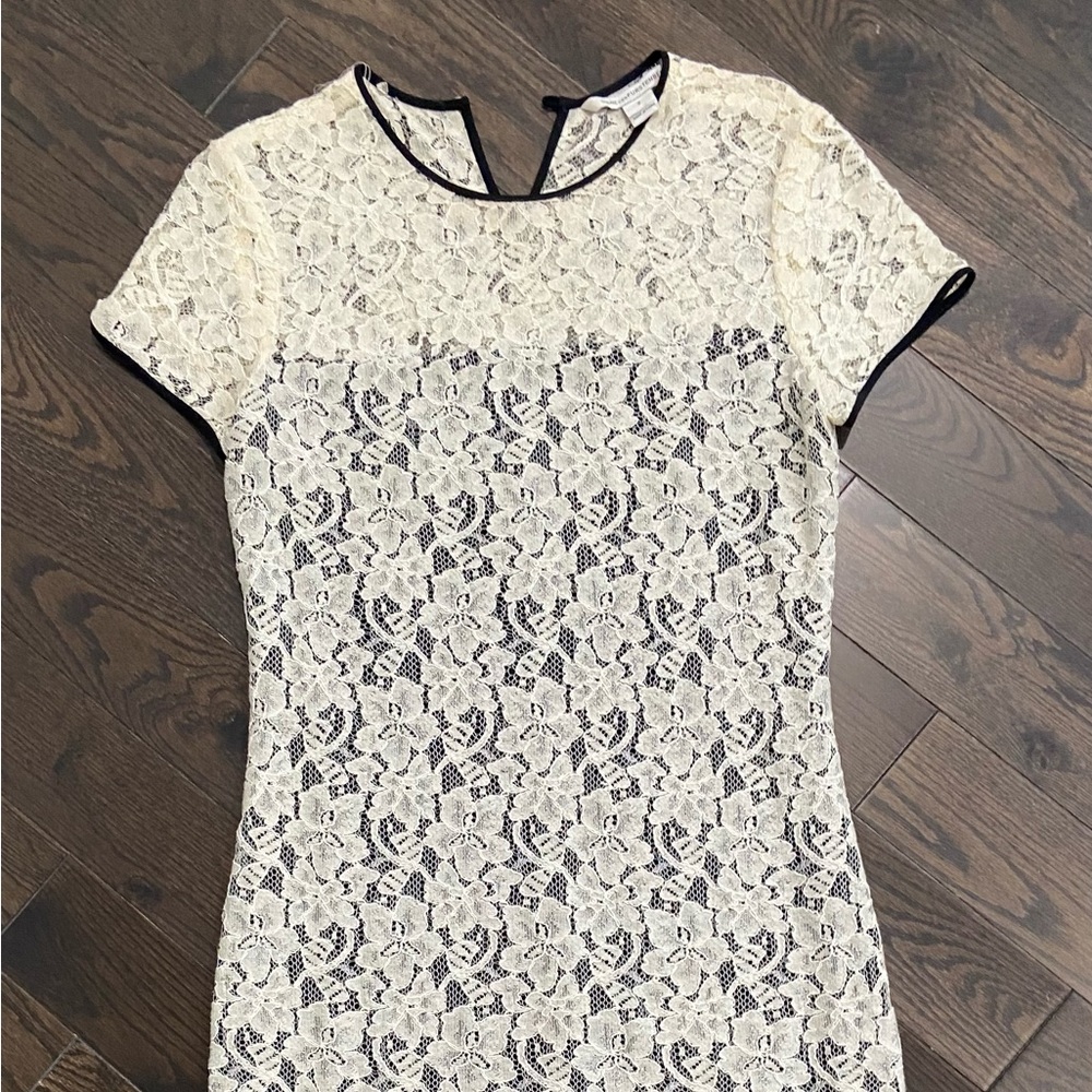 Diane Von Furstenburg lace overlay dress
